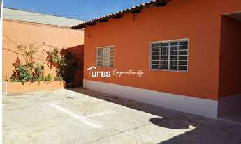 Imagem 5: Casa de Rua - Casa 3 quartos, sendo 1 suíte