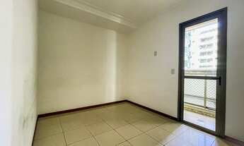 Imagem 2: Apartamento para venda possui 140 metros quadrados com 3 quartos em Praia da Costa - Vila