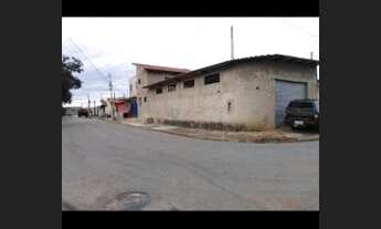 Imagem 2: Barracão com sobradinho