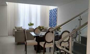 Imagem 3: Casa de condomínio para venda tem 370 metros quadrados com 5 quartos