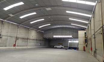 Imagem: Galpão1700 m² todo Caberto