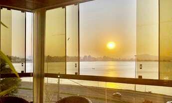 Imagem: Apto na Beira Mar, com 226 m2 priv, 3 quartos