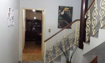 Imagem 4: Linda Casa - Centro - Caraguatatuba - 5 Dormitórios - 2 suítes - 390m² - Aceita Permuta