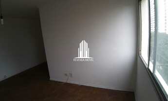 Imagem 3: 2 dormitórios com 2 banheiros e 1 vaga no Cambuci