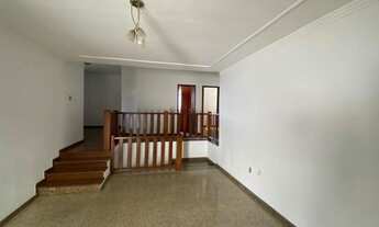 Imagem 5: Casa para venda tem 300 metros quadrados com 4 quartos em Ingá - Betim - Minas Gerais