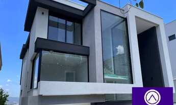 Imagem: Casa de Alto Padrão, com Elevador, À Venda