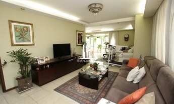 Imagem 2: 3 dormitórios, 1 suíte, 1 vaga, 258m²