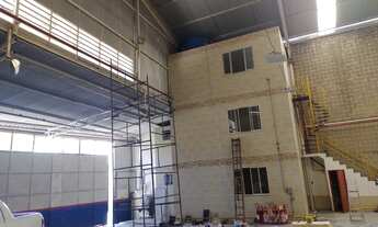 Imagem 2: Galpão1700 m² todo Caberto