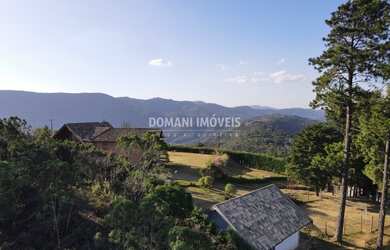 Imagem 3: Casa em Topo de Morro à Venda na Região do Alto da Boa Vista - Campos do Jordão/SP