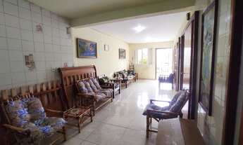 Imagem 7: Excelente casa com 3 Dormitórios, ampla garagem com uma edícula no Bairro Medianeira