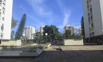 Imagem 2: Amplo apartamento com 3 dormitórios