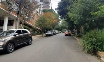 Imagem 4: Lote/Terreno para venda possui 307 metros quadrados em Rio Branco - Porto Alegre - RS