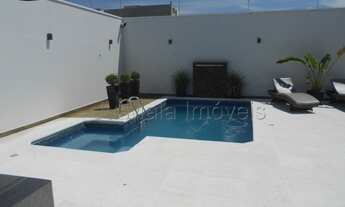 Imagem: Cód. 3539 - Linda casa em bairro de alto