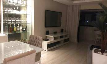 Imagem 5: Apartamento reformado, 112m², 3 quartos (sendo 2 suítes), duas vagas