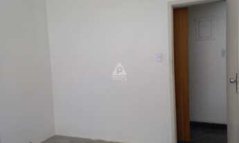 Imagem 8: Oportunidade na porta do metrô na Tijuca!