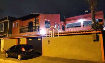 Imagem: CASA COM QUINTAL EM NOVA IGUAÇU