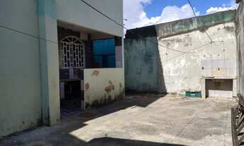 Imagem 3: QR 515 SOBRADO DESOCUPADO PREÇO DE CASA BAIXA