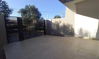 Imagem 5: Casa para venda possui 117 metros quadrados com 3 quartos em Jardim Higienópolis - Maringá