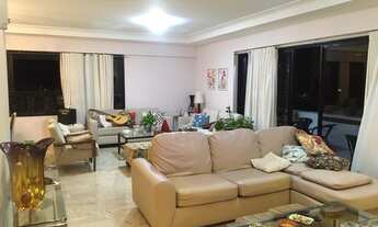 Imagem 3: Apartamento para venda possui 258 metros quadrados com 4 suítes em Horto Florestal - Salva