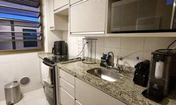 Imagem 6: Apartamento para Venda em Florianópolis, Agronômica, 2 dormitórios, 1 suíte, 2 banheiros