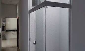 Imagem 2: Bela casa a venda!!! Casa moderna com duas suítes e toda no porcelanato