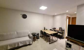 Imagem 2: Apartamento para Venda em Florianópolis, Agronômica, 2 dormitórios, 1 suíte, 2 banheiros