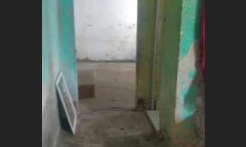 Imagem 3: Vendo ou troco Casa com 1 dormitório