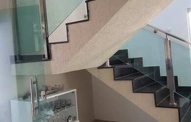 Imagem 3: Sobrado em condomínio fechado