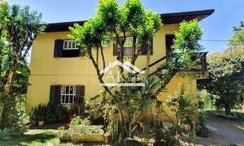 Imagem: Sítio com casa de 5 quartos em Picada Café