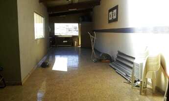 Imagem 5: Casa para venda possui 180 metros quadrados com 2 quartos - Feirão da CAIXA