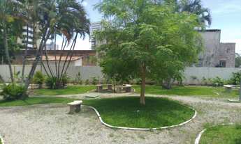 Imagem 2: Apartamento para venda tem 190 metros quadrados com 3 quartos em Farol - Maceió - Alagoas