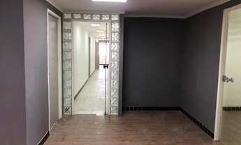 Imagem 4: Salas comerciais no centro