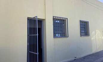 Imagem 2: Casa Térrea para aluguel possui 60 metros quadrados com 2 quartos em Setor Campinas - Goiâ