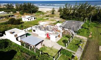 Imagem 2: Linda residência com 120 m², construída sobre 2 terrenos de 300 m² cada- Arroio do Sal - R