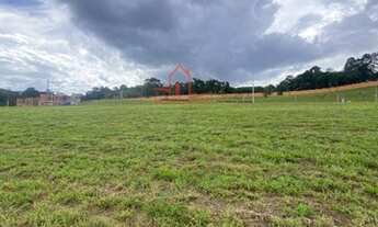 Imagem 4: Excelente terreno de 700m², localizado no condomínio Alphaville 2, em Jundiaí-SP