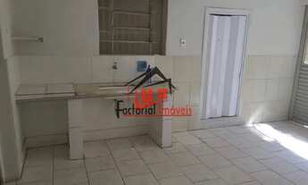 Imagem 5: Barracão na rua Pará de Minas - Padre Eustáquio