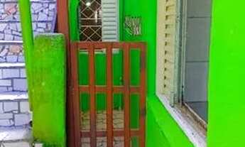 Imagem 6: Aluga-se / Casa de três cômodos