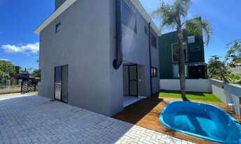 Imagem 2: Casa de condomínio para venda com 270 metros quadrados com 4 quartos