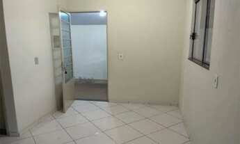 Imagem 3: Casa com 2 dormitórios para alugar, 102 m² por R$ 1.000/mês - Jardim Quartieri - Mogi Miri