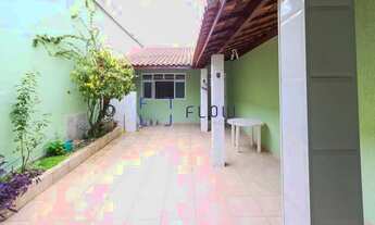 Imagem: Casa com 3 dormitórios, 3 banheiros e 2