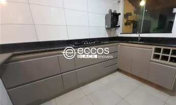 Imagem 6: Excelente casa com 3 quartos para venda no bairro Nova Uberlândia