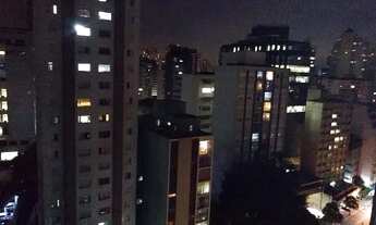 Imagem 2: Kitnet/conjugado para aluguel possui 34 metros quadrados com 1 quarto