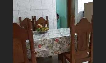 Imagem 4: Sobrado no Calux, 2 dormitórios, com ampla lavanderia, sala e cozinha