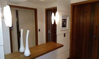 Imagem 2: Livia Machado Imóveis aluga apartamento com 04 quartos no coração da Praia do Canto