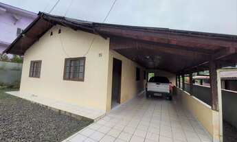 Imagem 3: Casa com 4 dormitórios para alugar por R$ 2.200,00/mês - Jaraguá Noventa e Nove - Jaraguá