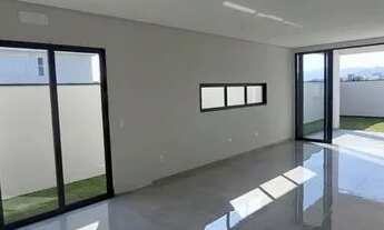 Imagem 7: Sobrado para Venda em Florianópolis, Campeche, 3 dormitórios, 1 suíte, 3 banheiros, 3 vaga