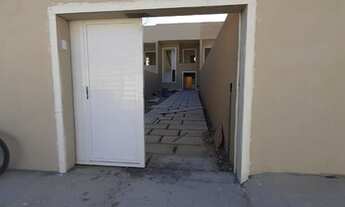 Imagem 4: Casa duplex espaçosa entregue com piscina