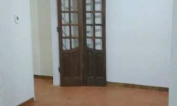 Imagem 6: Aluga-se Edícula para 1 pessoa ótima localização