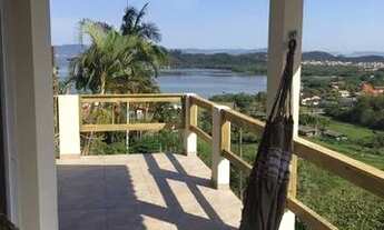 Imagem: Casa no Ribeirão da Ilha