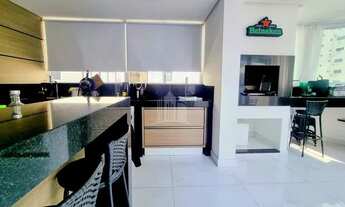 Imagem: Cobertura Duplex em rua reta ao mar no centro